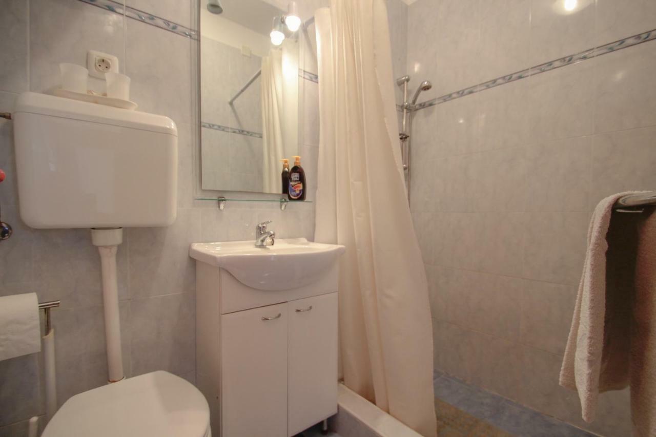 Nerina Apartment Новиград Екстериор снимка